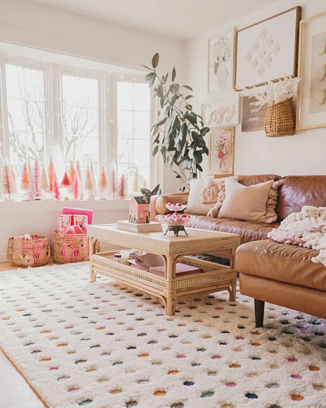 23 Pink Living Room Ideas For a Spectacular Farmhouse Home
