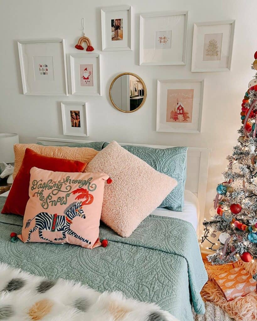 Cool Bedroom Art Ideas