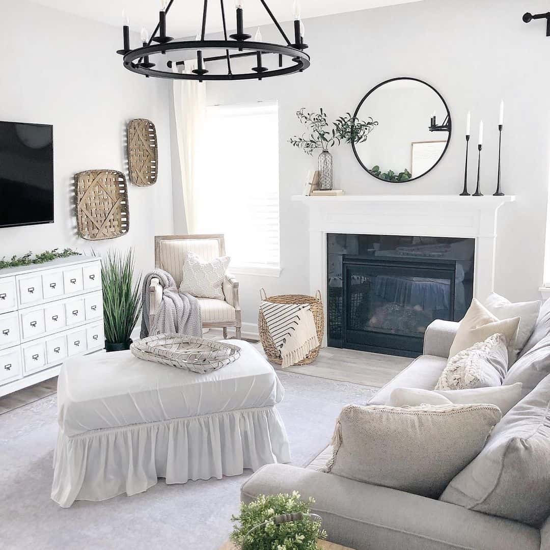 29 Bold and Creative Ceiling Living Room Lighting Ideas