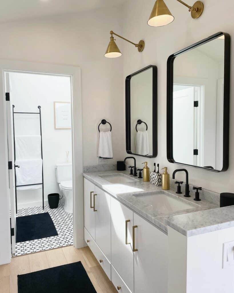 25 Transforming Black and White Small Bathroom Ideas