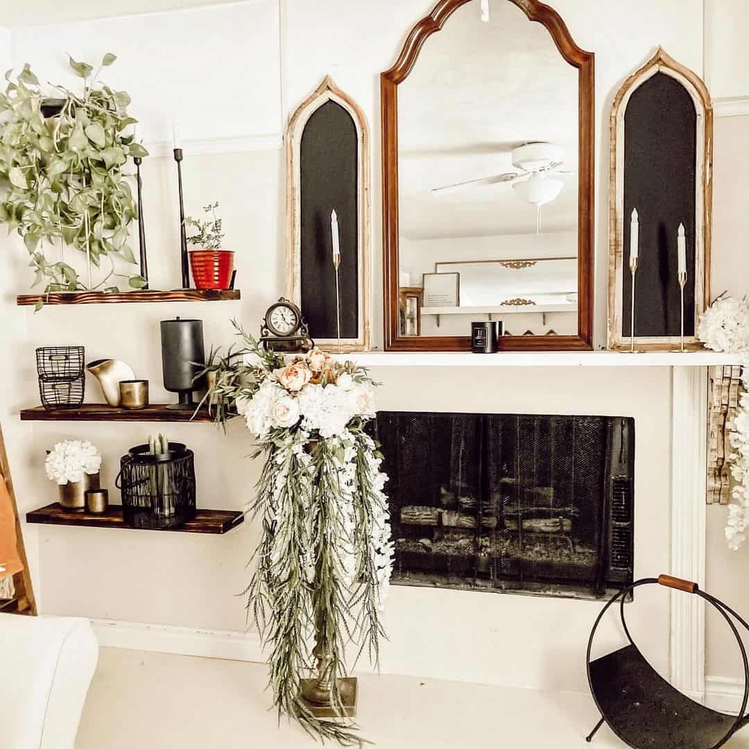 30 Inspirational Styling Examples That Use Black Décor