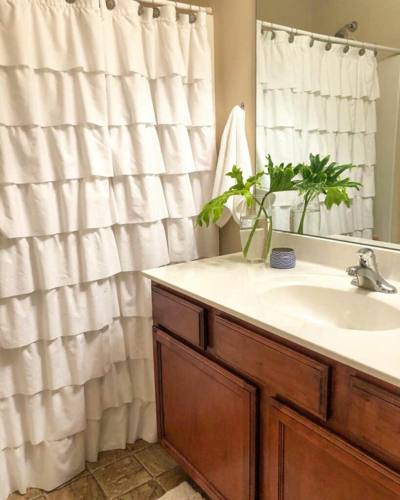 30 Shower Curtain Ideas To Add Style to Your Bathroom