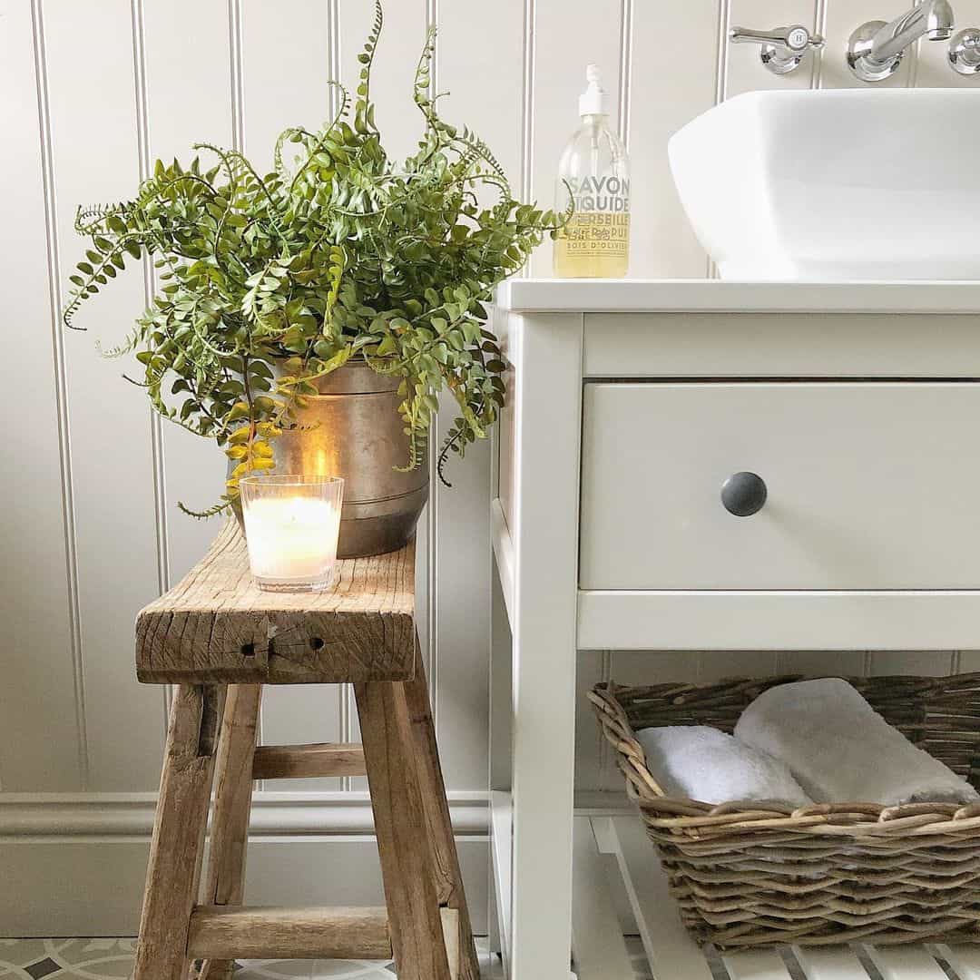 26 Clever Bathroom Organizer Ideas for Bathrooms Large and Small