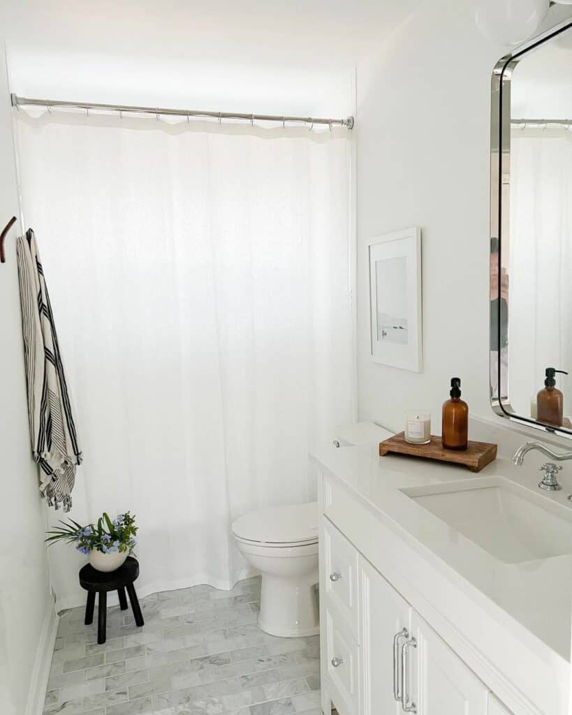 25 Elegant Shower Curtain Ideas for Any Bathroom Style