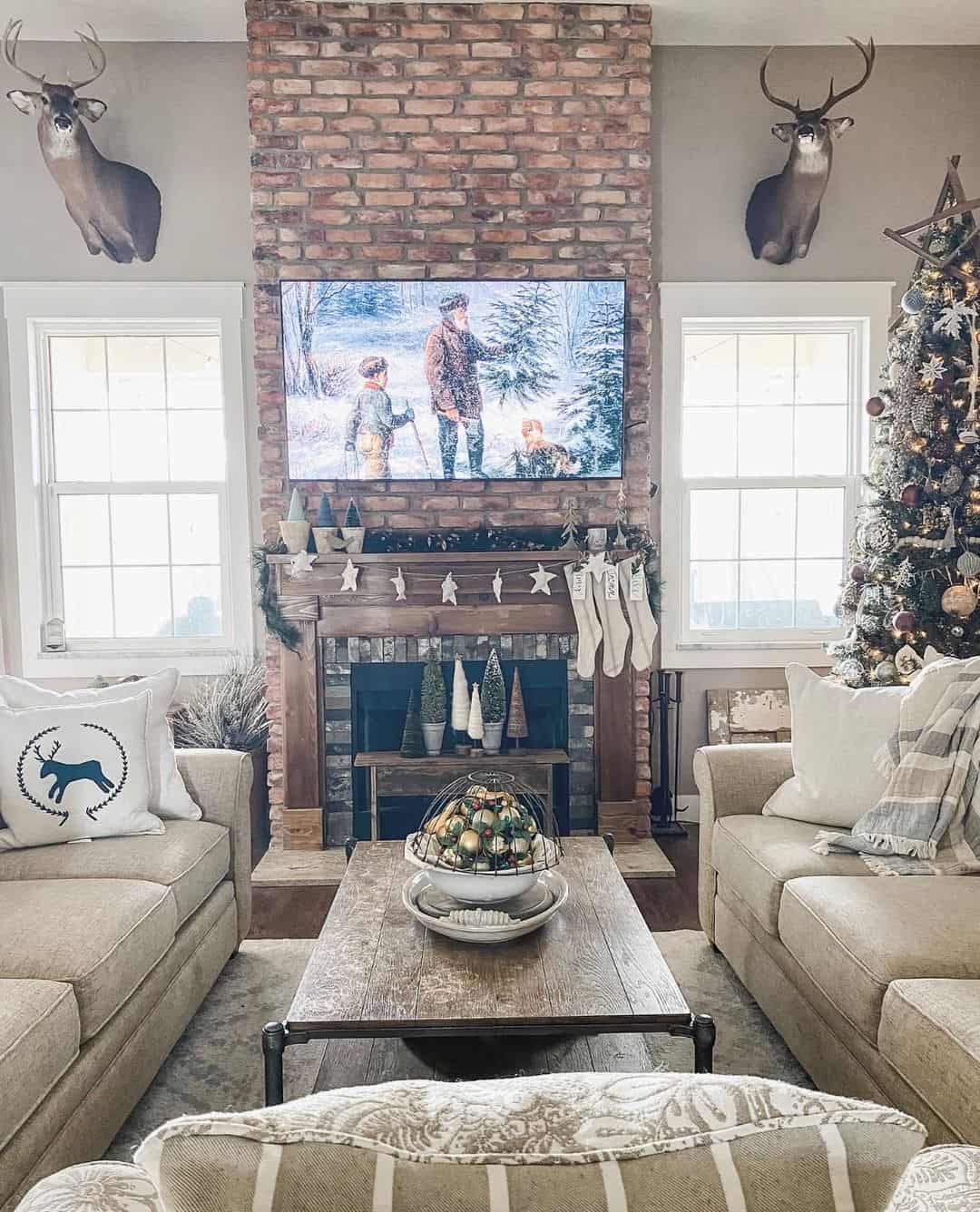 15 Small Living Room Layout With TV Ideas To Maximize Space