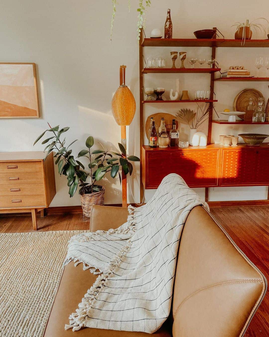 Curated Inexpensive Small Living Room Lighting Decor Gallery View 51