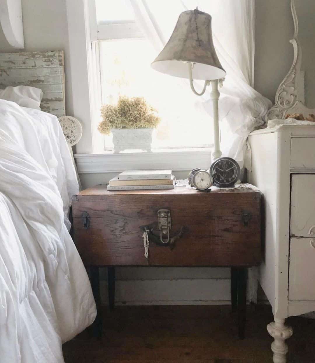 27 Vintage Décor To Give Your Home a Rich Taste of History