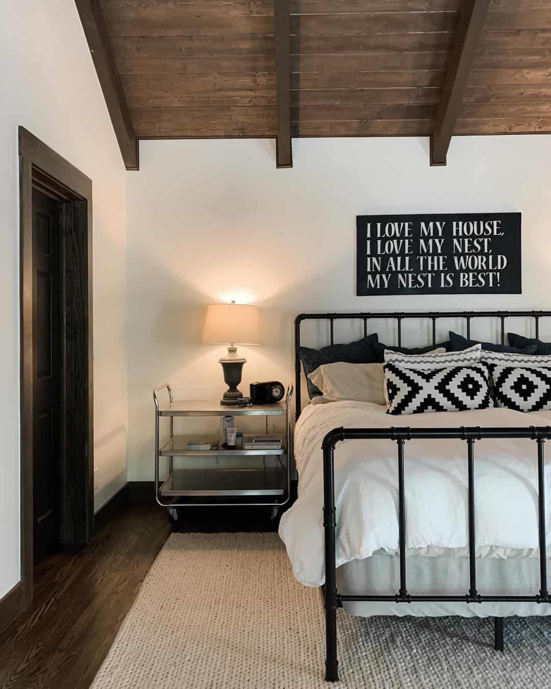 25 Handsome Men’s Bedroom Ideas for a Masculine Vibe