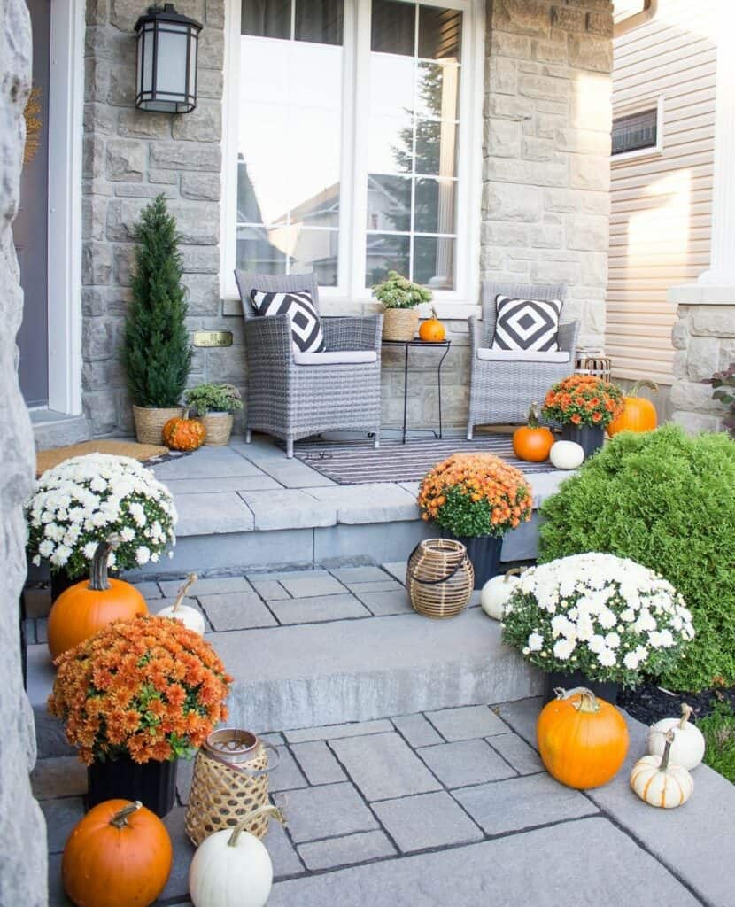 24 Concrete Front Steps Design Ideas for Maximum Curb Appeal