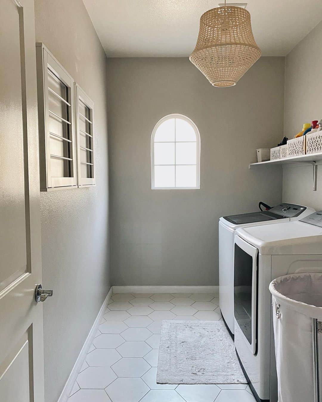 25 Small Laundry Room Designs To Help You Save Space