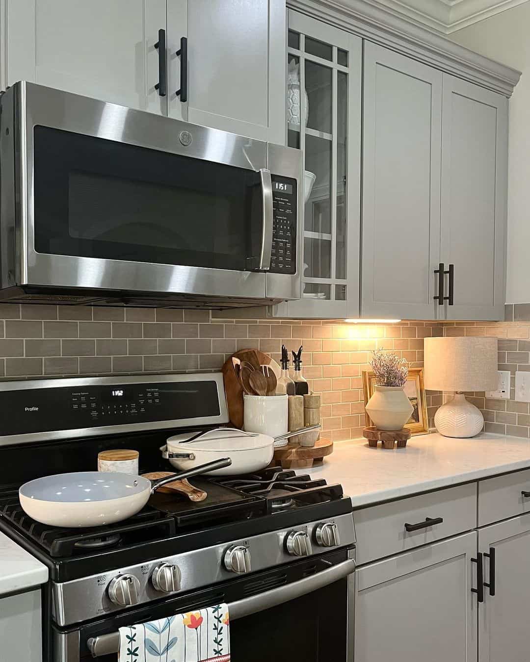 23 Gray Kitchen Ideas for Timeless Elegance