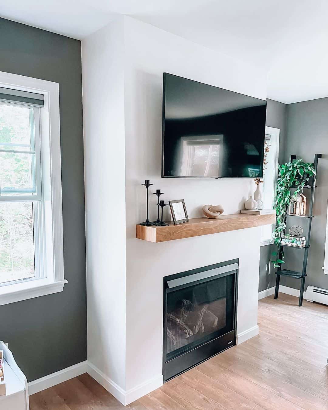 23 Cozy Coastal Fireplace Ideas Where You Can Cuddle Up