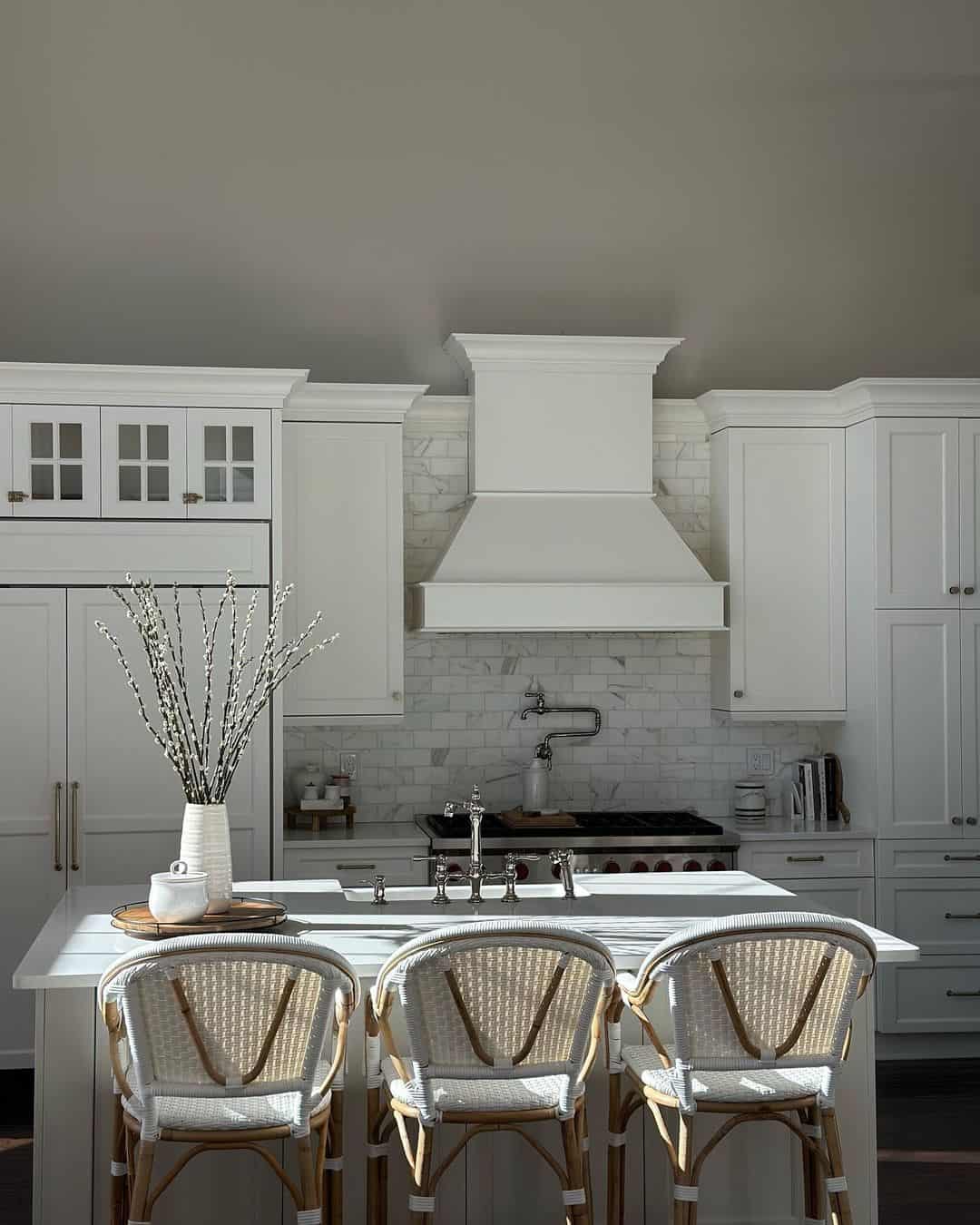 22 Small Kitchen Islands With Seating for Maximum Style