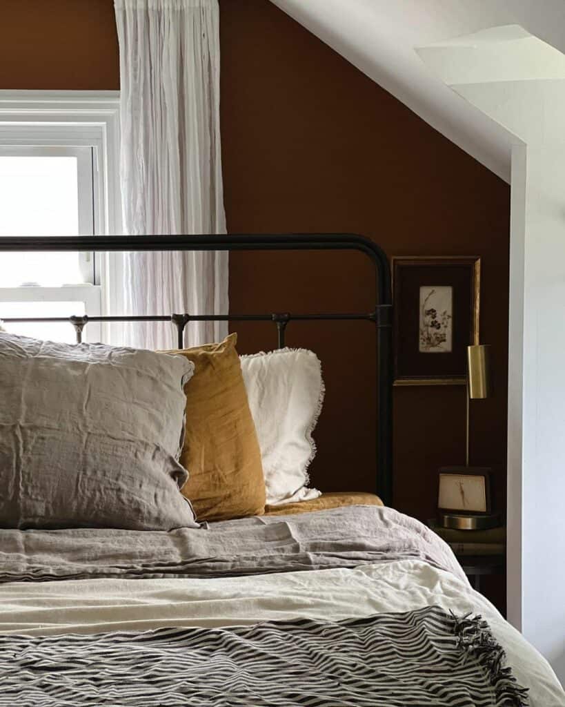 20 Brown Bedroom Designs for Extra Coziness