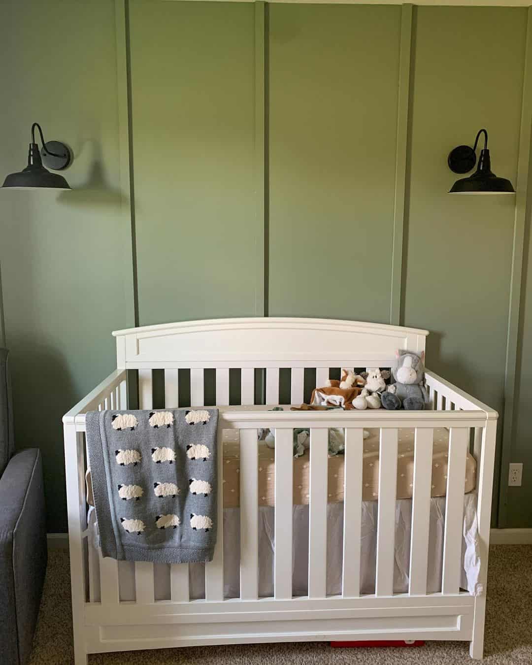 21 Enchanting Ideas for a Board and Batten Nursery