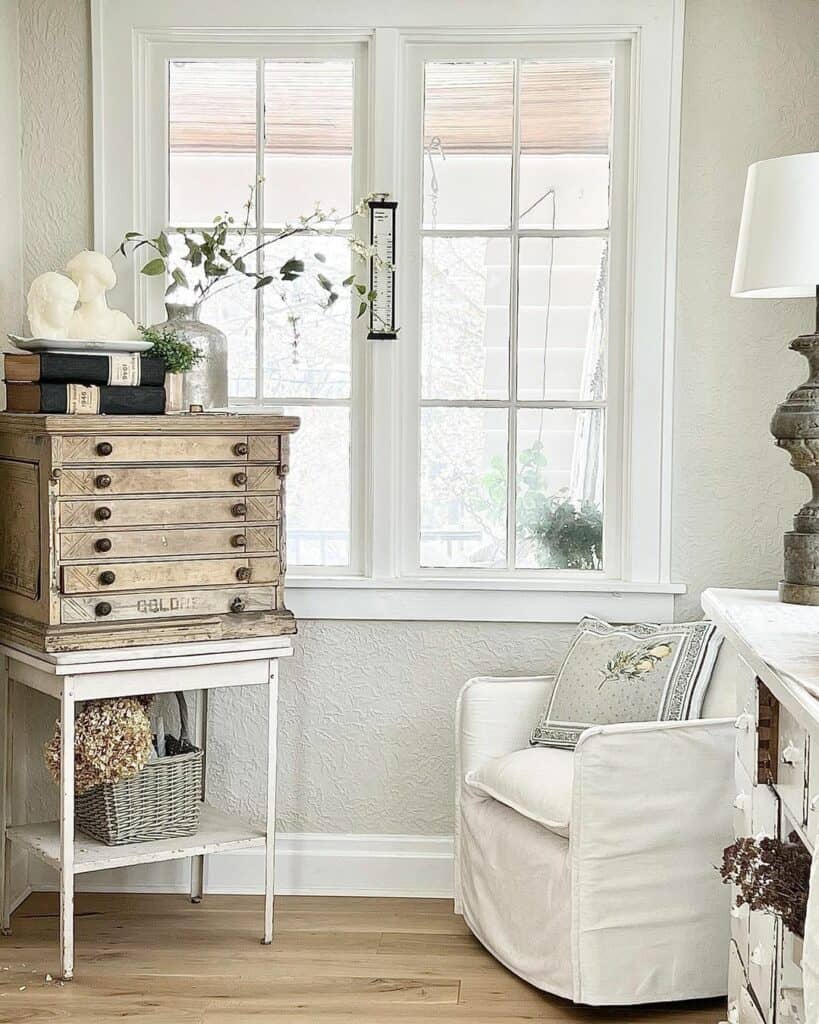 27 Effortlessly Elegant Window Casing Ideas