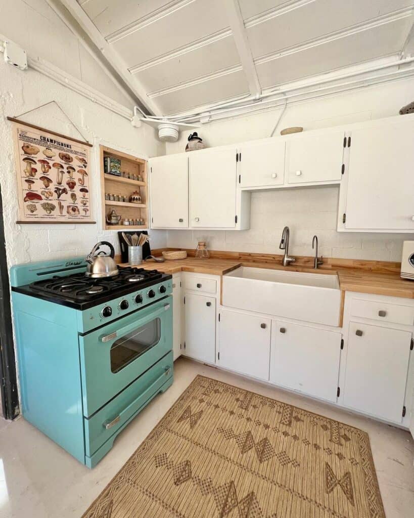 Vaulted Kitchen Ceilings: The Good, Bad, and the Ugly from Design Experts
