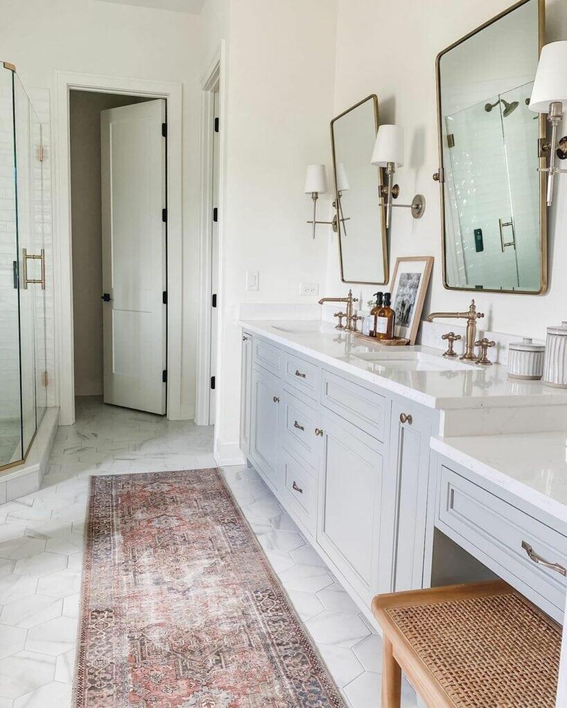 23 Lavish Ideas for a Bathroom Mirror With Sconces on Each Side
