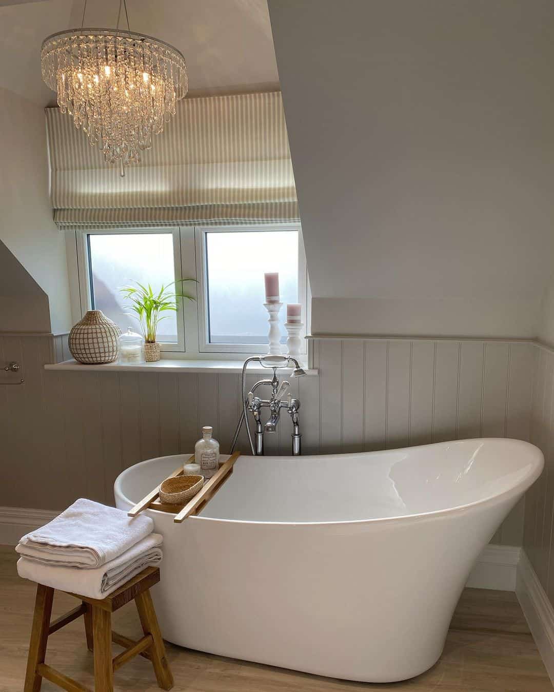 20 Shiplap Tub Surround Ideas to Elevate Your Bathroom